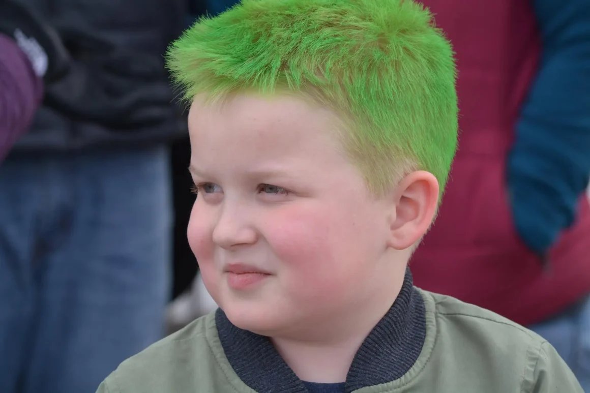 A younger Fritz with green hair